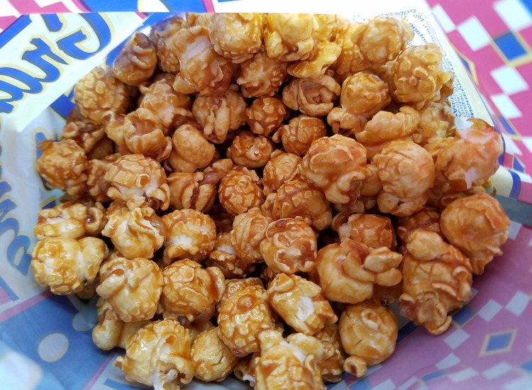 Popcorn Recipe - Caramel Crunch Popcorn